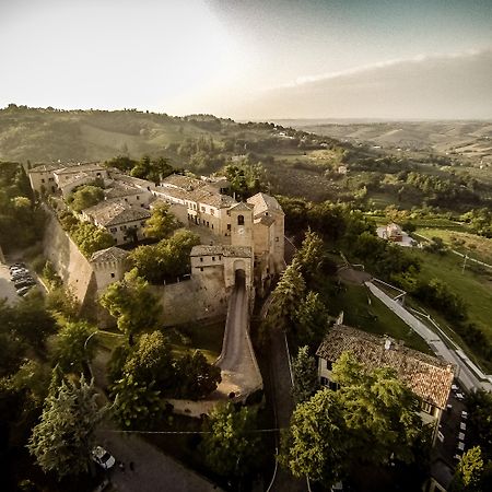Castello Di Montegridolfo Spa Resort מראה חיצוני תמונה