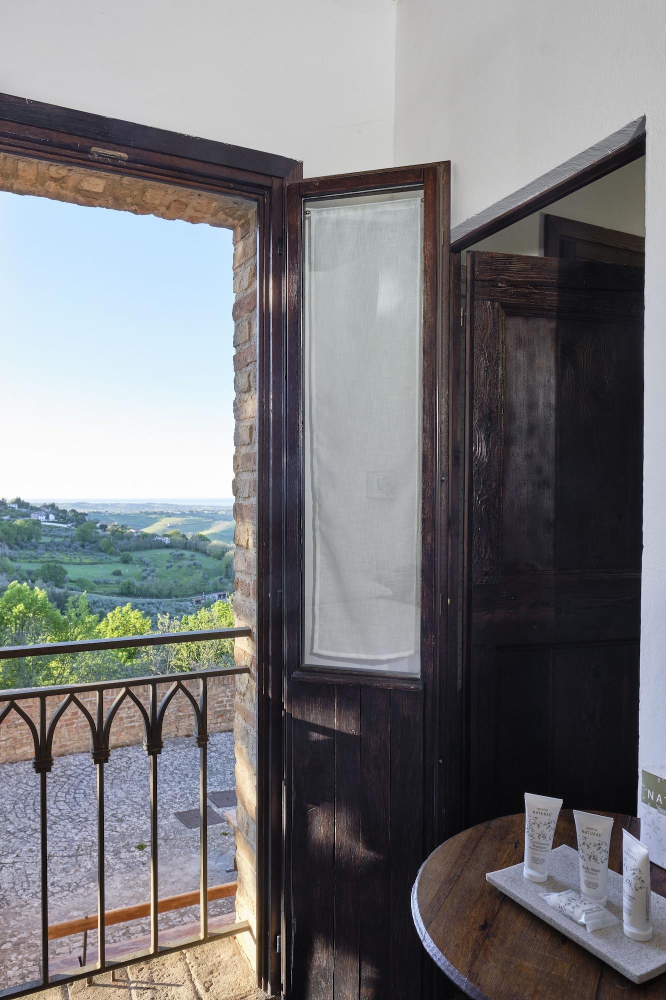 Castello Di Montegridolfo Spa Resort מראה חיצוני תמונה