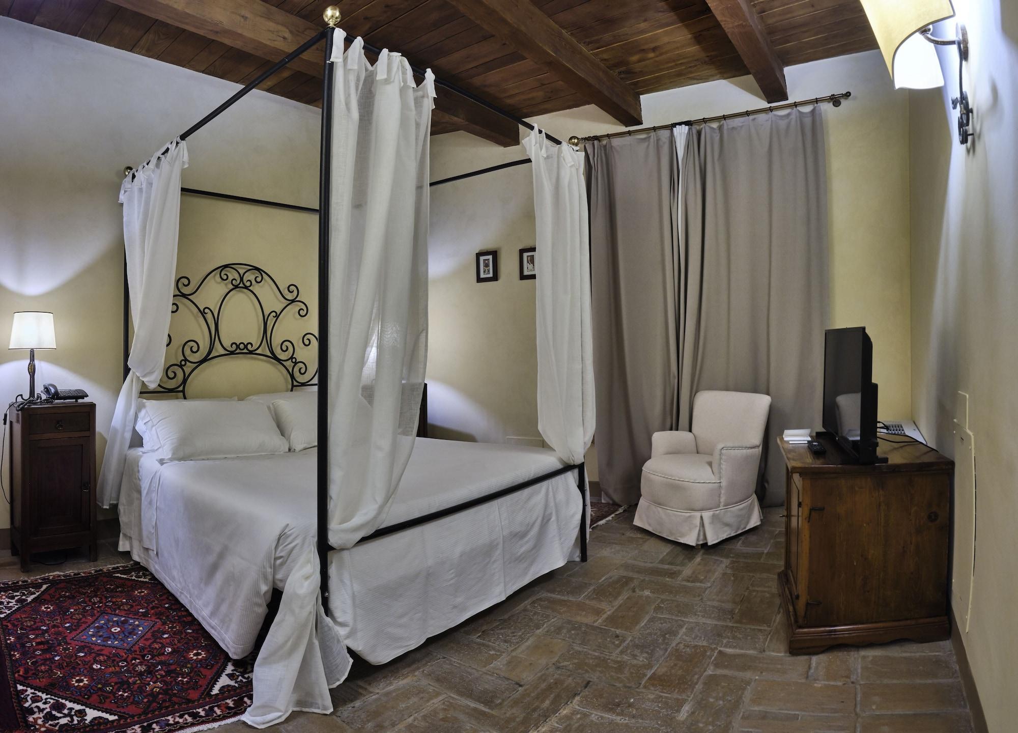 Castello Di Montegridolfo Spa Resort מראה חיצוני תמונה