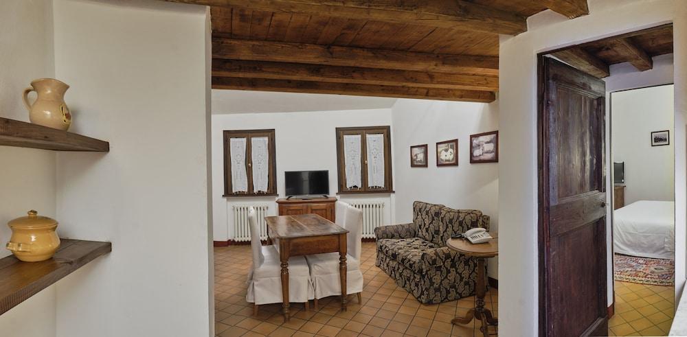 Castello Di Montegridolfo Spa Resort מראה חיצוני תמונה