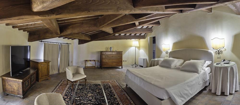 Castello Di Montegridolfo Spa Resort מראה חיצוני תמונה