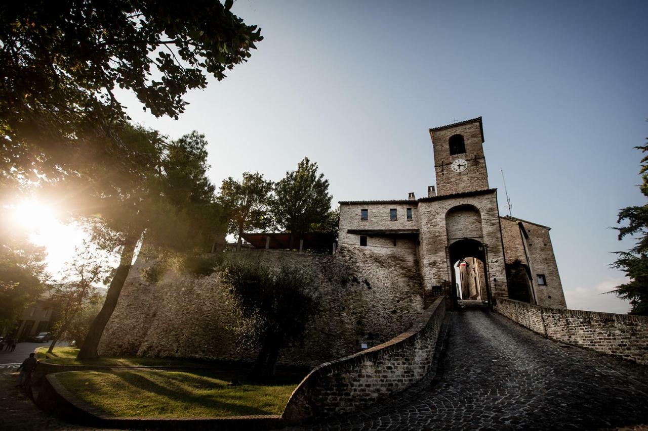 Castello Di Montegridolfo Spa Resort מראה חיצוני תמונה