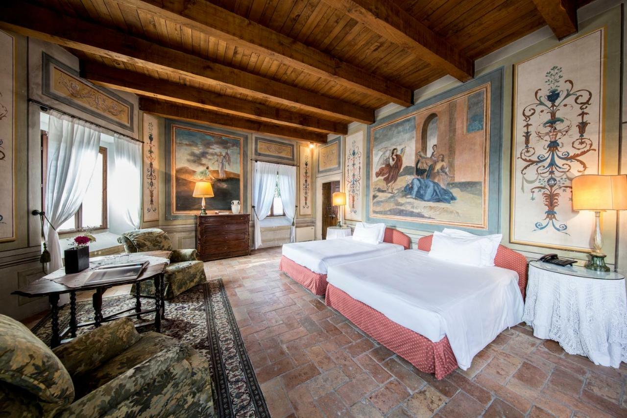 Castello Di Montegridolfo Spa Resort מראה חיצוני תמונה